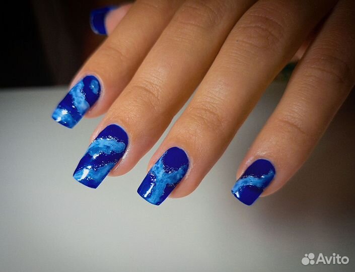 Маникюр и педикюр