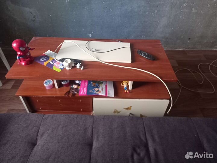 Тумба под телевизор бу