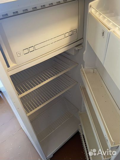 Холодильник полюс