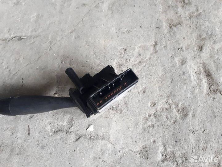 Переключатель поворотов Hyundai Getz 2005 32932A