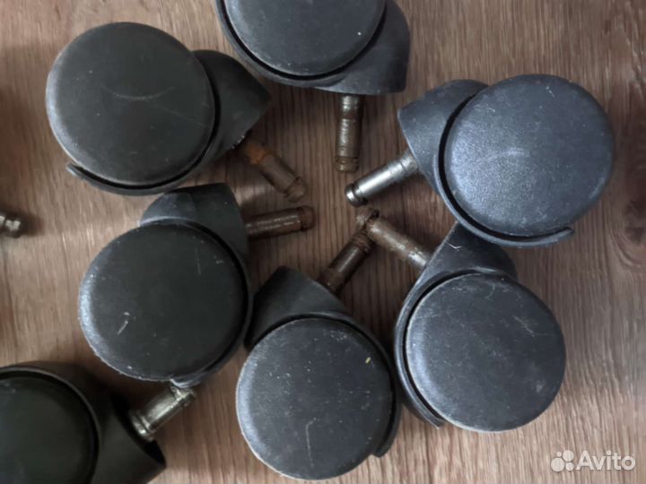 Колёсики для кресла + Запчасти