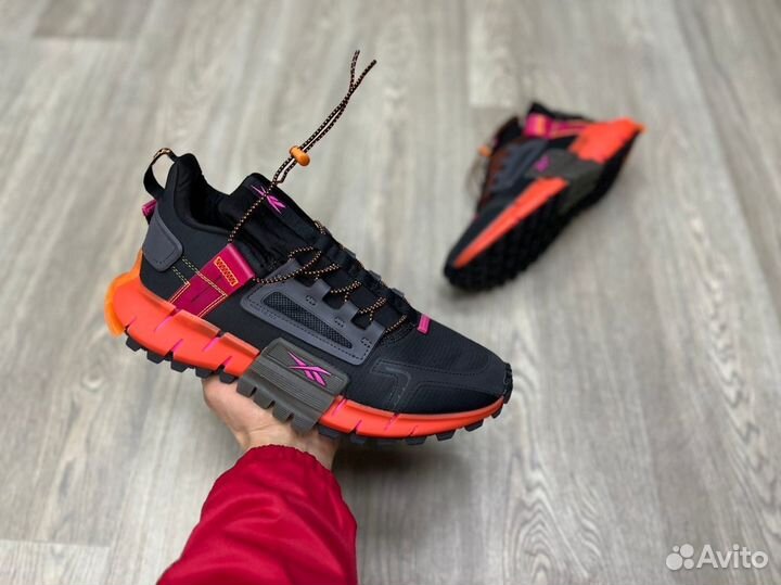 Кроссовки Reebok Zig Kinetica Black Vis Orange