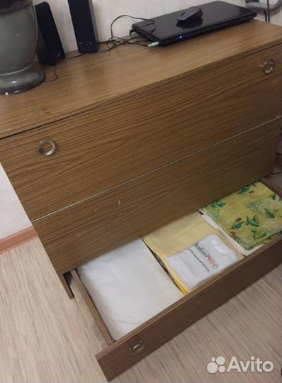 Тумба для постельного белья