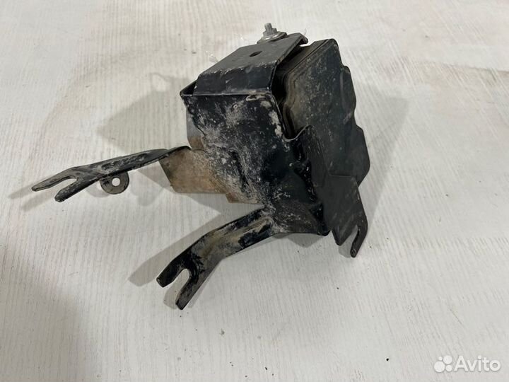 Блок ABS Nissan Terano кросовер 2018