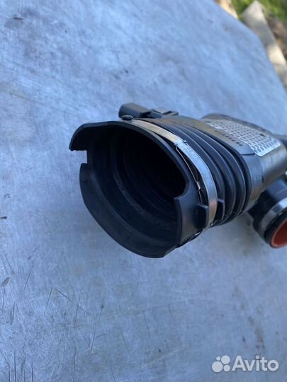 Патрубок с расходомером mercedes W 164