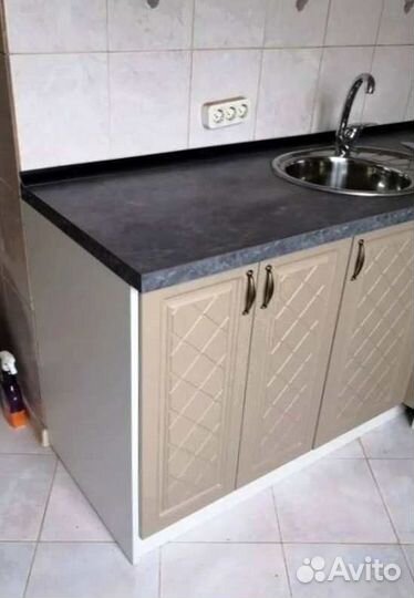 Кухня новая