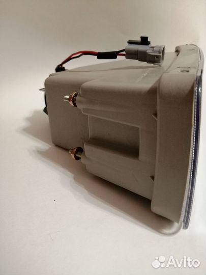 Продаю комплект противотуманн Лексус Lexus LX470