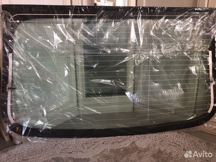 Заднее стекло для Renault Fluence 2010-2017