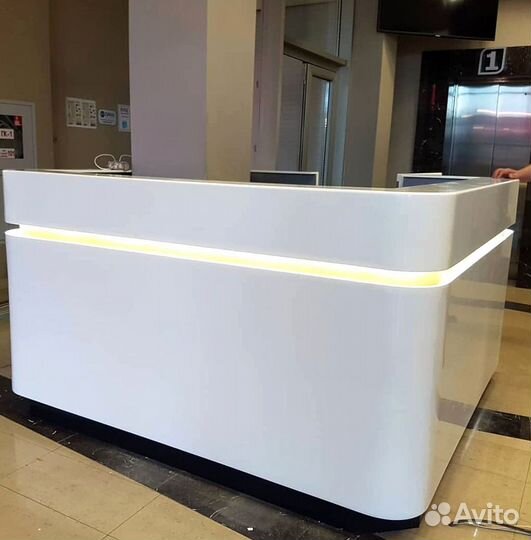 Ресепшен из искуственного камня