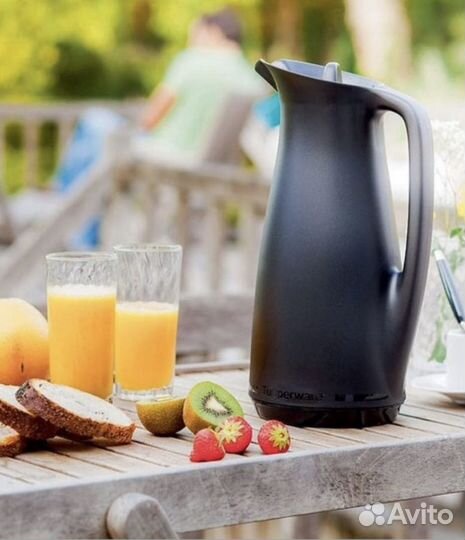 Вспениватель и VIP-кувшин Tupperware