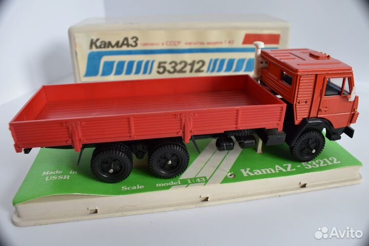 Камаз 53212 в боксе Модель 1:43 Элекон СССР