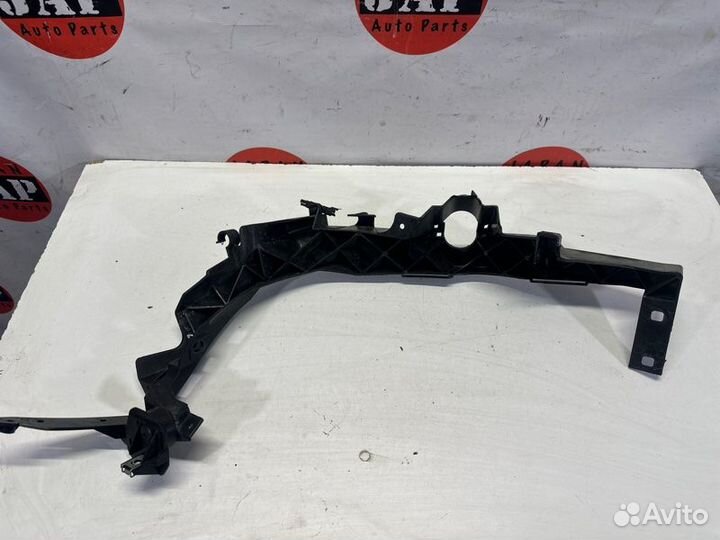 Крепление фары правое Bmw 3 E90