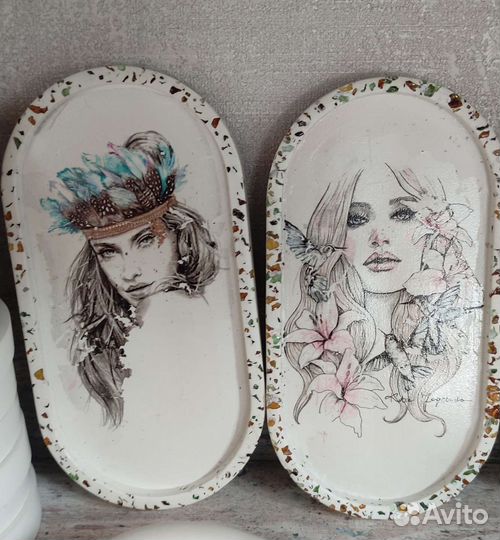 Поднос для декора из гипса