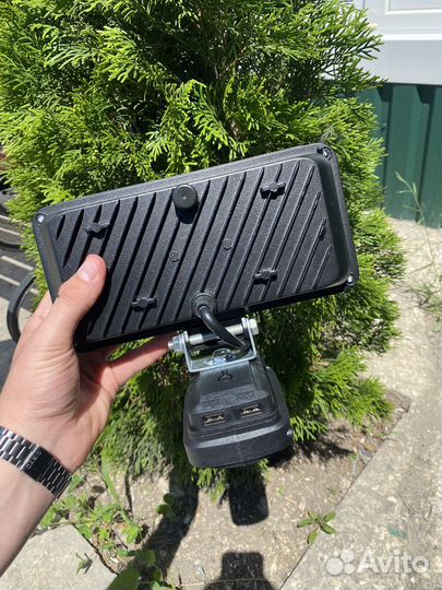 Аккумуляторный прожектор светодиодный 7 дюймов