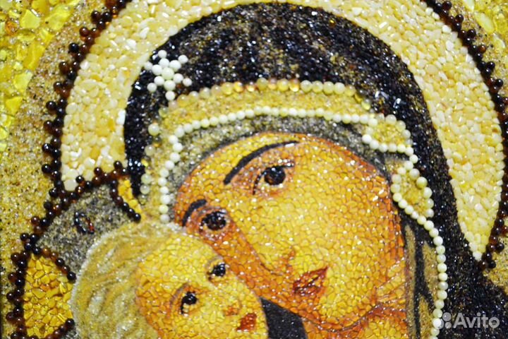 Икона из янтаря Богородицы Владимирская Array