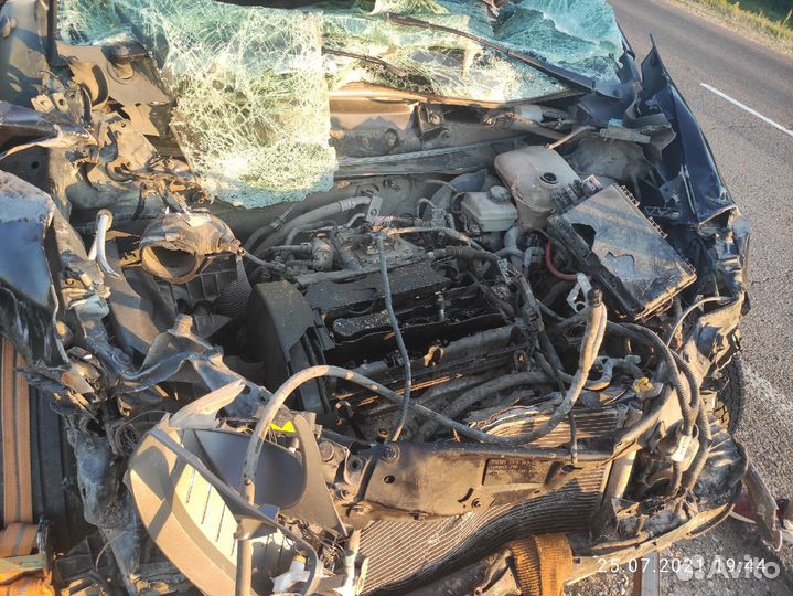 В разборе Opel Zafira B