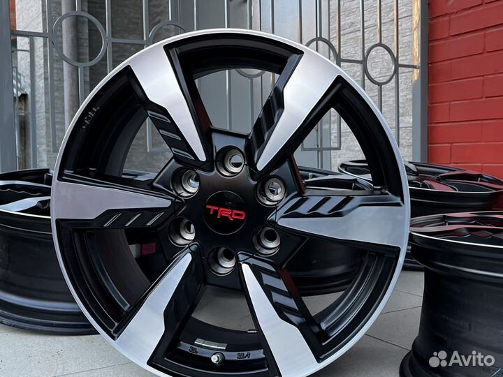 5 штук Оригинал 22 год новые TRD только с Японии