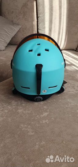 Шлем горнолыжный с визором