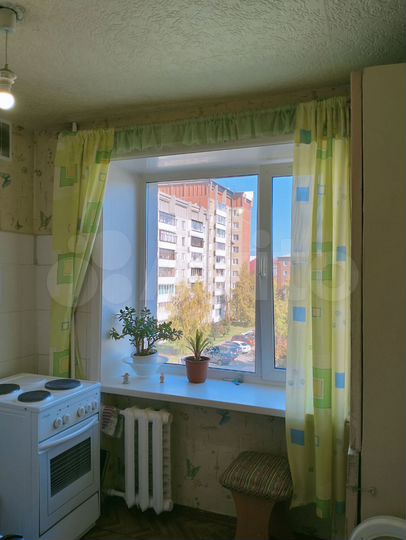 Комната 11,7 м² в 5-к., 4/5 эт.