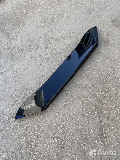 Мухобойка Mitsubishi