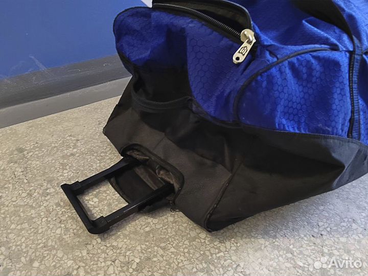 Хоккейная сумка на колёсах SR 36