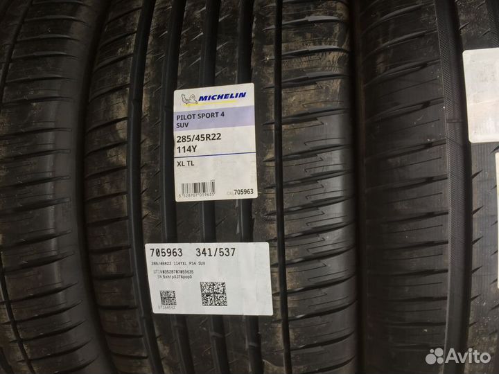 Michelin Pilot Sport 4 SUV 285/45 R22 114Y
