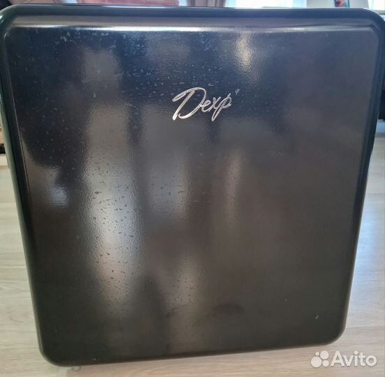 Холодильник Dexp