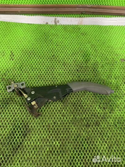 Ручник Hyundai Accent