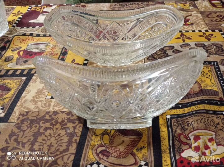 Хрустальная ваза