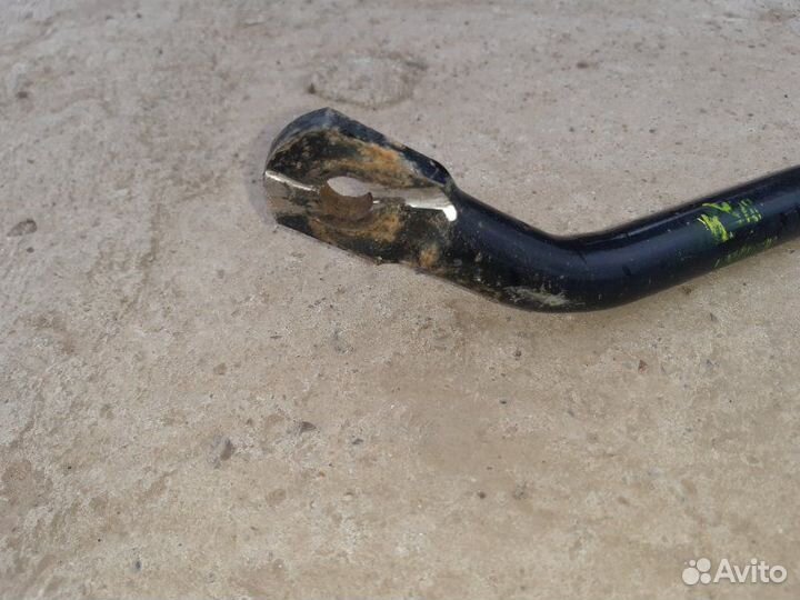 Стабилизатор передний Renault Duster F4RA400 2013