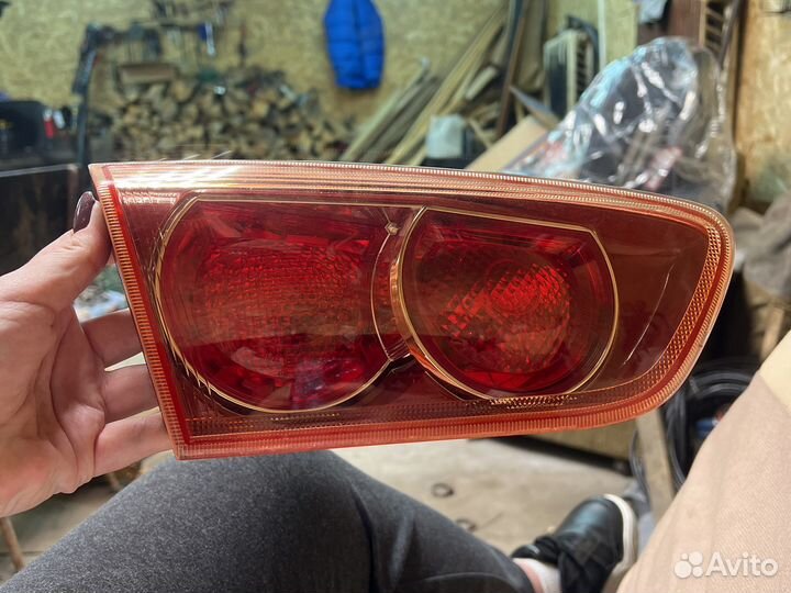 Задние фонари на mitsubishi lancer 10