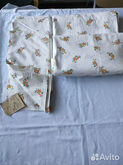 Текстиль. Наволочки. Простыни. Салфетки