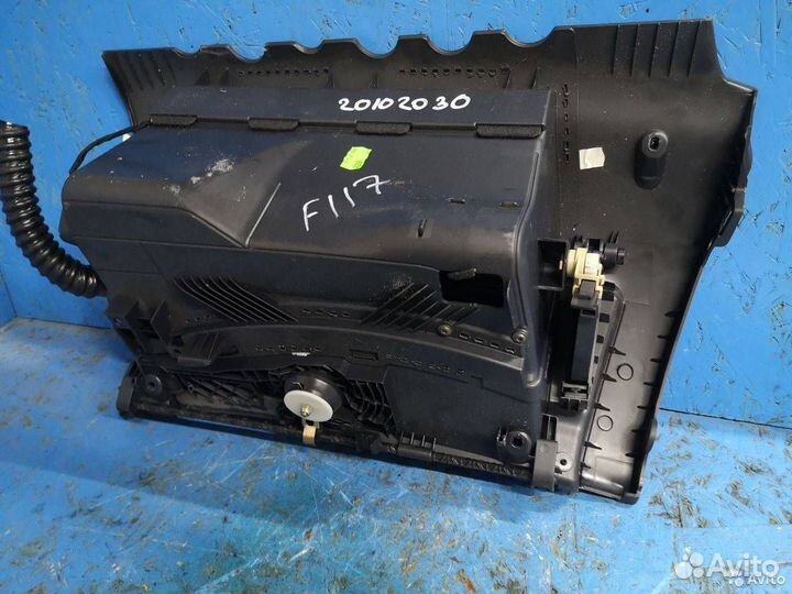 Бардачок Skoda Octavia 2 (A5) (2004 - 2009)