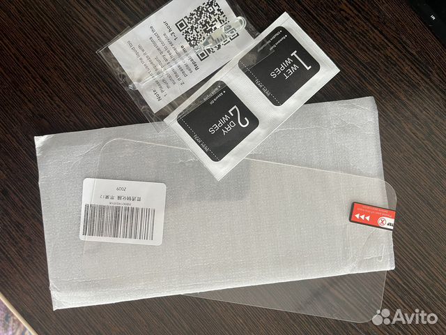 Стекло на iPhone 12