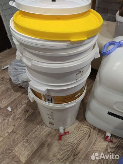 Ёмкости пищевые 100л. и 30л