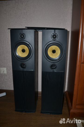 Акустические колонки Wharfedale diamond 8.3
