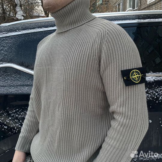 Свитер Stone Island