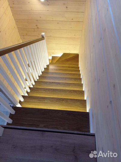 Деревянная лестница