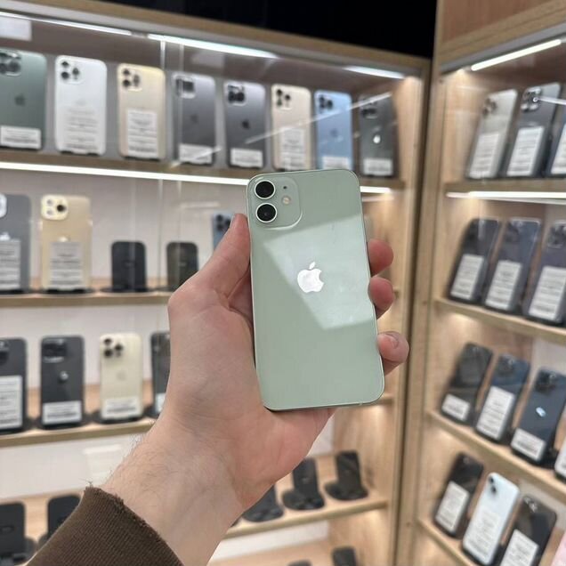 iPhone 12, 128 ГБ, SIM + eSIM