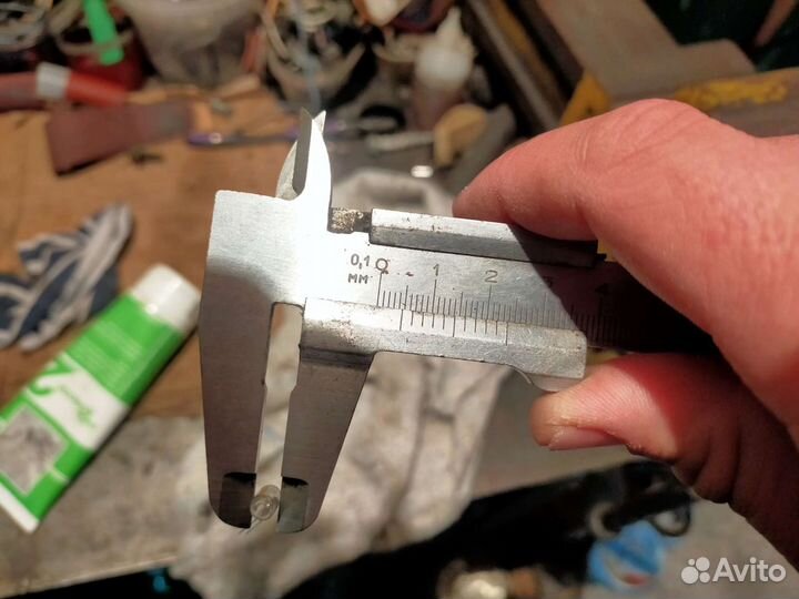 Лампочка с усиками без патрона для авто