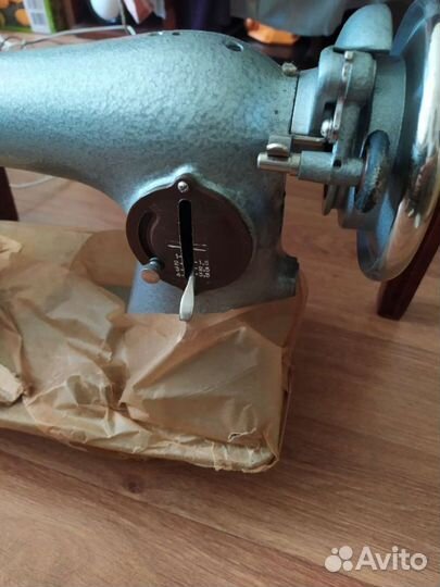 Швейная машина Подольск новая СССР