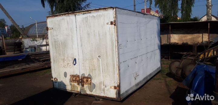 Фургон будка