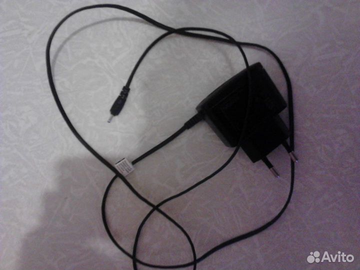 Продаю зарядные для телефонов