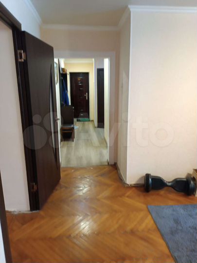 3-к. квартира, 62 м², 1/5 эт.