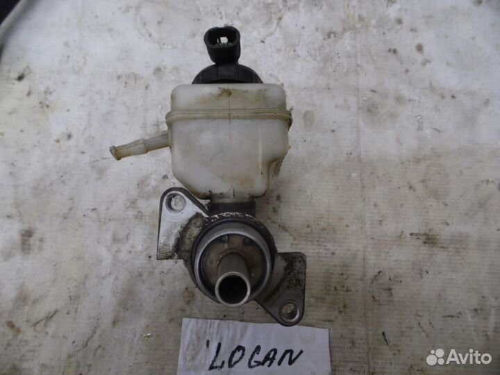 Цилиндр тормозной главный Renault Logan 2005-2014