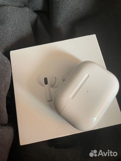 Apple airpods pro