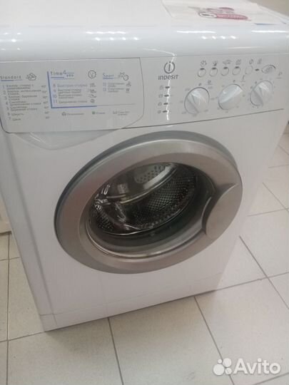 Стиральная машина Indesit wisl85W (18)