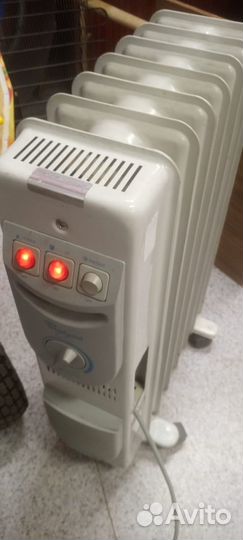 Масляный радиатор Whirlpool AKG 939