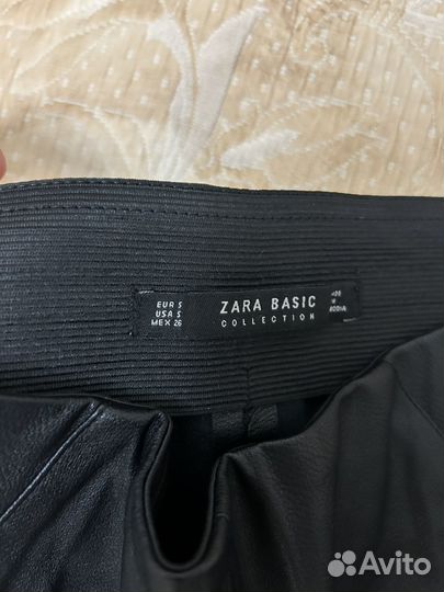 Кожаные брюки zara