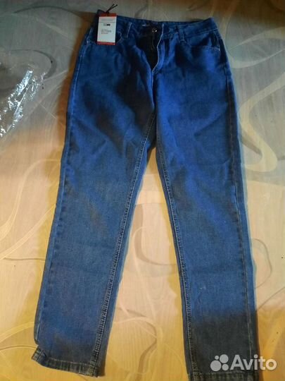 Джинсы женские новые